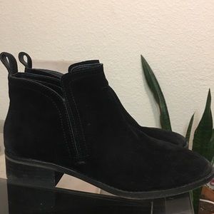 Dolce Vita Ankle Boots